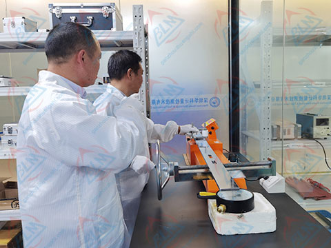 力學儀器校準圖片 力學儀器校準圖片