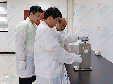 光學(xué)儀器校準(zhǔn)圖片 光學(xué)儀器校準(zhǔn)圖片