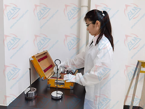 ���W�x���z���DƬ