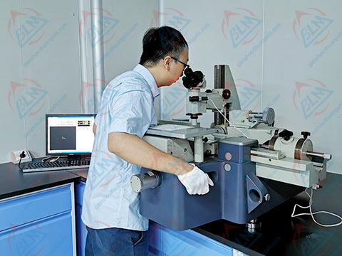 �׺���?j��)x���z���DƬ