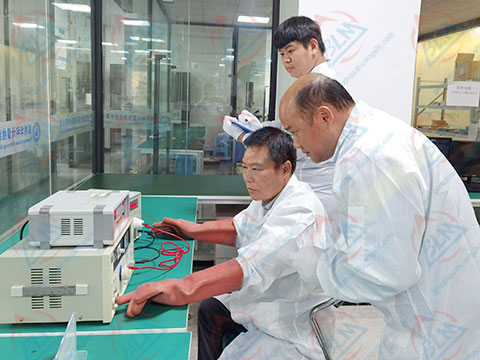 늌W�x���z���DƬ