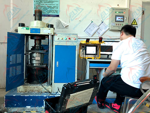 �F·ԇ�x���z���DƬ