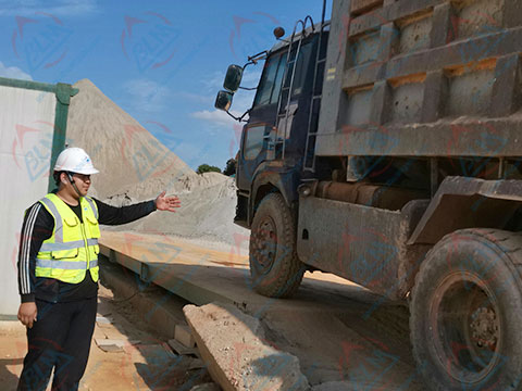 ��·�x���O��z���DƬ