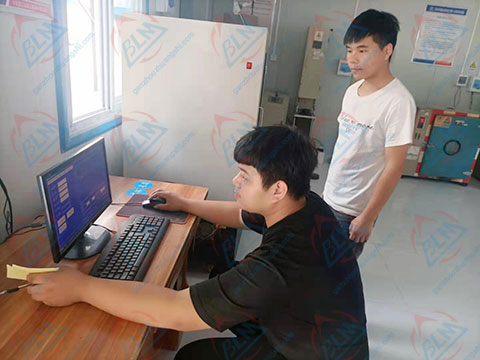 ��·�x���O��z���DƬ