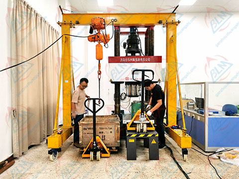 千斤頂檢定校準(zhǔn)圖片 千斤頂檢定校準(zhǔn)圖片