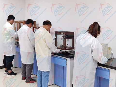 ���WӋ��У�ʌ���҈DƬ