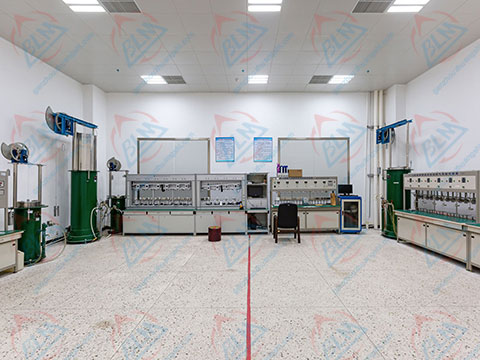 流量計計量檢定實驗室圖片 流量計計量檢定實驗室圖片