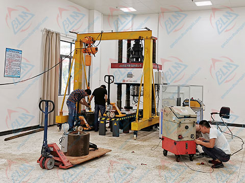 千斤頂計量檢定室圖片 千斤頂計量檢定室圖片